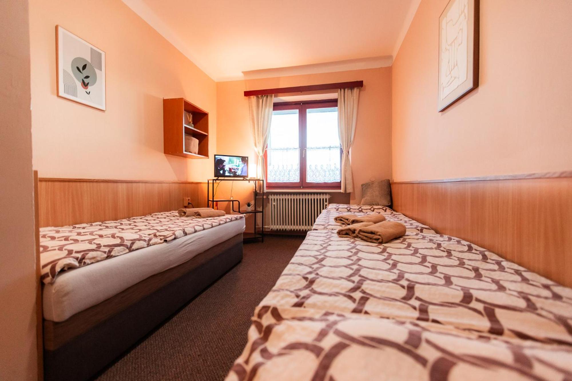 Hotel Rozkos Česká Skalice 部屋 写真