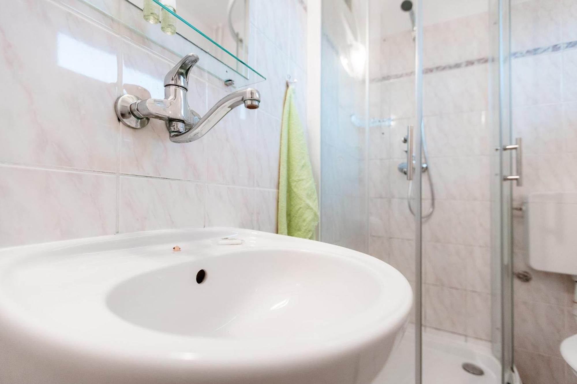 Hotel Rozkos Česká Skalice 部屋 写真